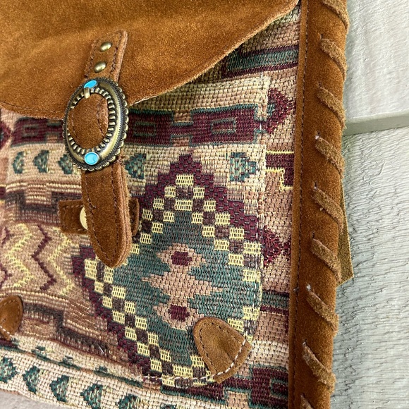 Lucky brand suede fleetwood crossbody southwestern pattern - Picture 9 of 9
